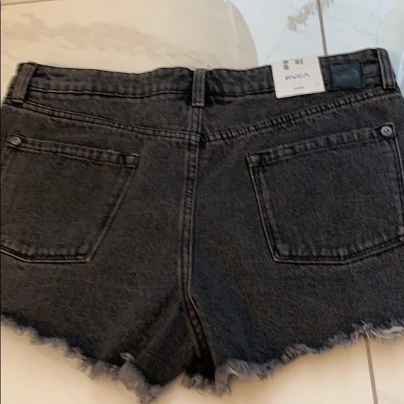 NWT RVCA boyfriend black cutoffs - Picture 3 of 8